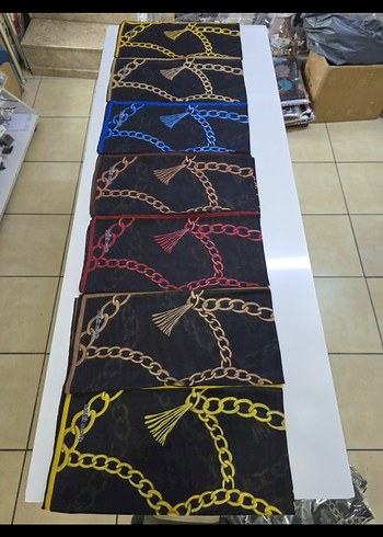 Zincir Detaylı Altın Rengi Kadın eşarp - Görsel 8