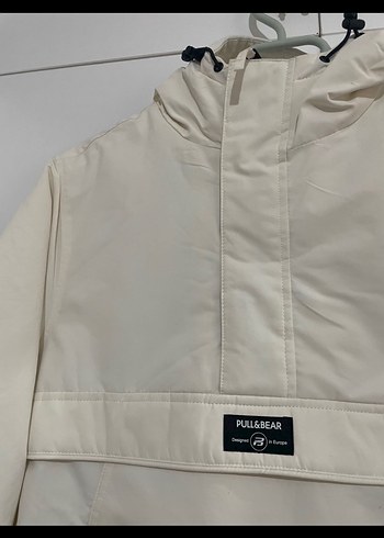 m Beden beyaz Renk Pull and bear kanguru mont