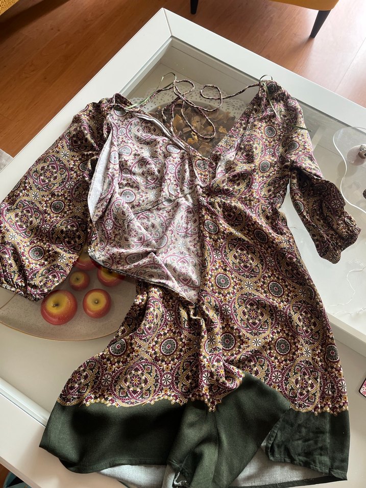 Bohem Desenli V Yakalı Mini Short elbise - Görsel 4