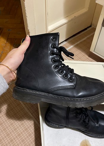 Siyah Deri Bağcıklı bot - Görsel 9