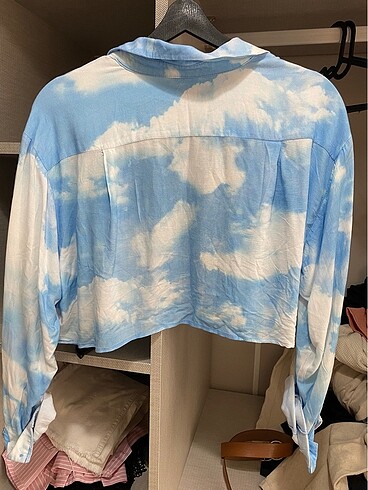 m Beden mavi Renk Bershka Crop gömlek