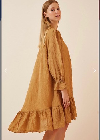 Bej Bol Kesim Elbise - Görsel 2