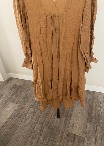 Bej Bol Kesim Elbise - Görsel 5