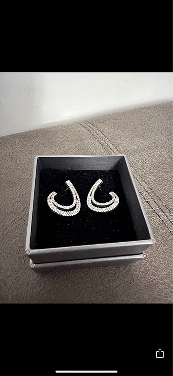 swarovski Swarovski taşlı küpe