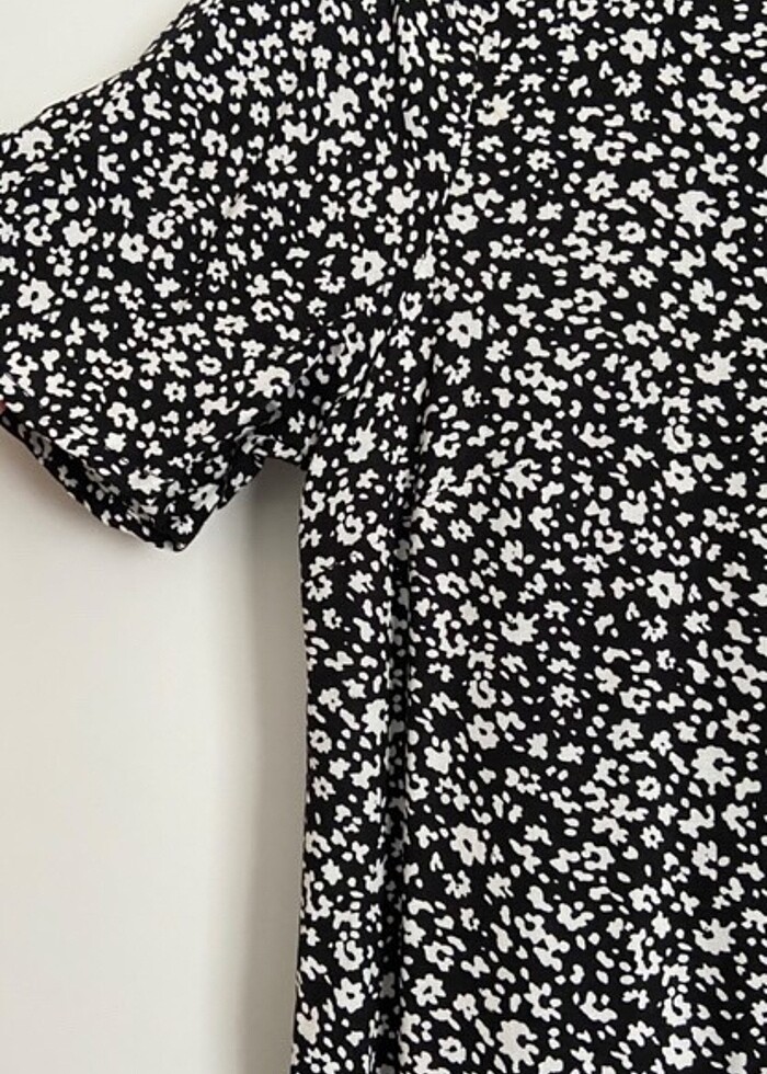 Elbise siyah beyaz lcwaikiki - Görsel 2