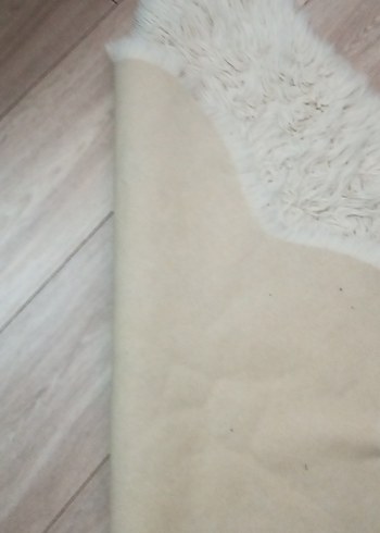 Beyaz Bohem Tarzı Peluş Halı - Görsel 3