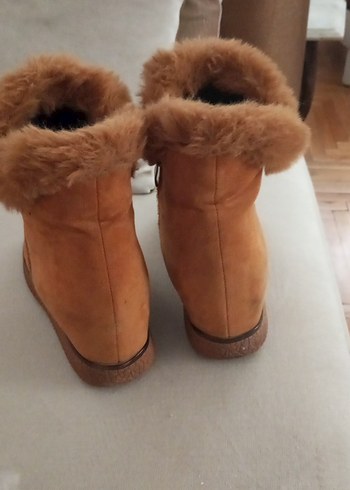 Bej Süet Kürk Detaylı Kadın Dolgu Topuk Bot - Görsel 4