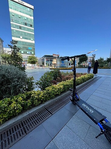ONVO ELEKTRİKLİ SCOOTER