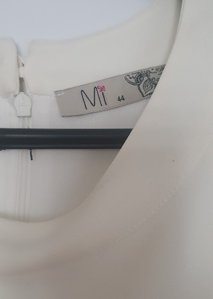 Kolu Dantelli Kırık Beyaz Nikah Elbisesi - Görsel 3