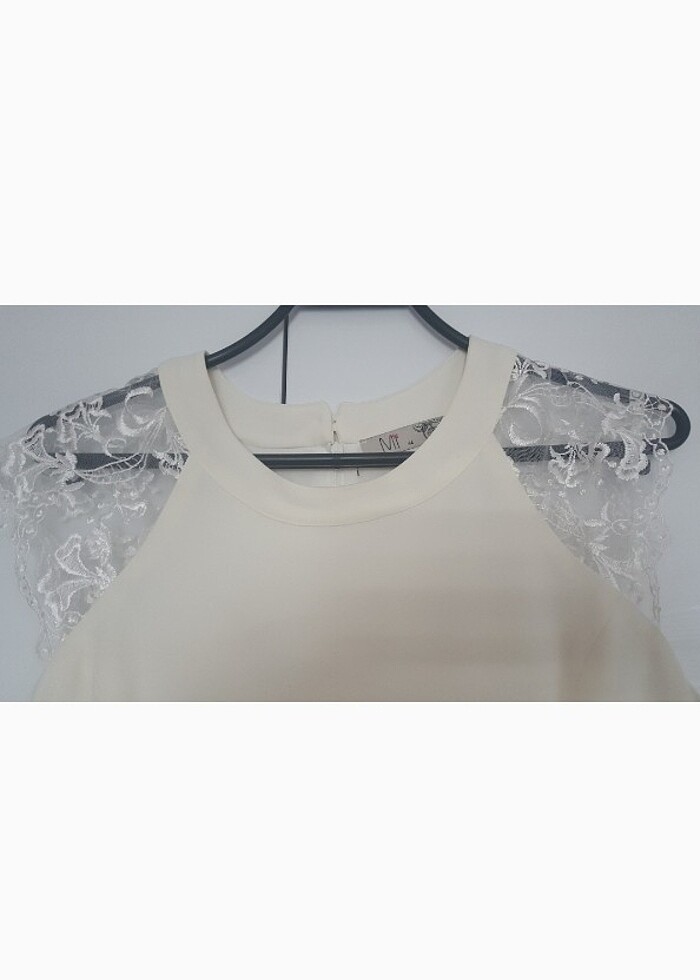 Kolu Dantelli Kırık Beyaz Nikah Elbisesi - Görsel 2