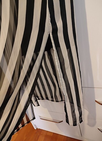 Siyah - Beyaz Tüllü Uzun Şık Elbise  - Görsel 6