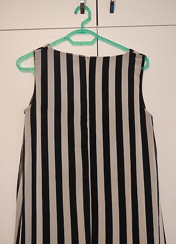 Siyah - Beyaz Tüllü Uzun Şık Elbise  - Görsel 8