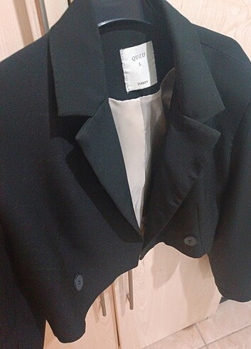 l Beden siyah Renk Quzu marka crop blazer ceket
