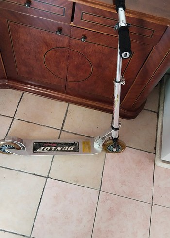 Dunlop katlanır scooter