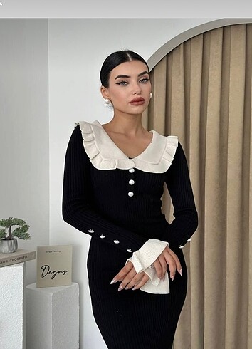 Düğmeli siyah triko elbise