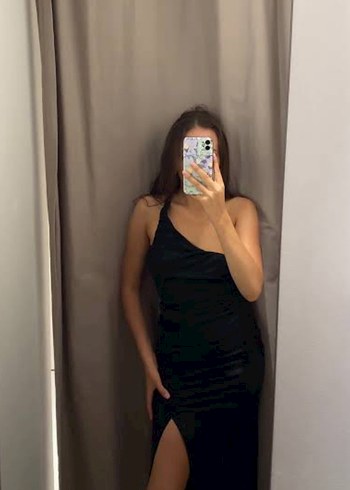 Zara Tek Omuzlu Drapeli Siyah Uzun Elbise - Görsel 3