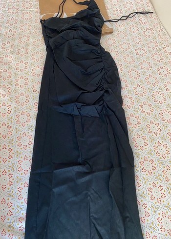 Zara Tek Omuzlu Drapeli Siyah Uzun Elbise - Görsel 11