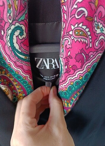l Beden siyah Renk Zara yelek