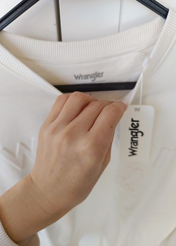 Beyaz Uzun Kollu Kadın Sweatshirt - Görsel 4