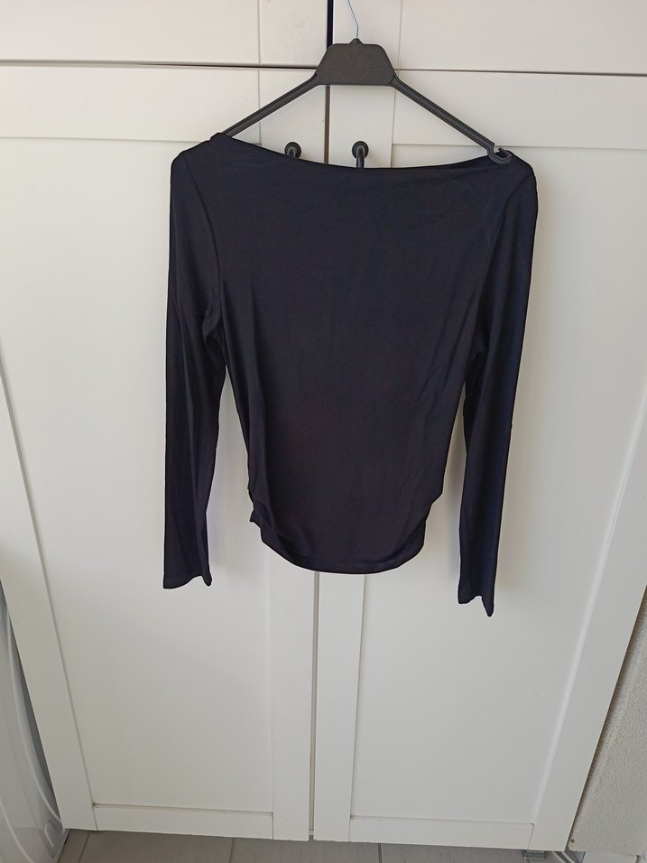 Siyah Kadın Uzun Kollu İnce Bluz - Görsel 4