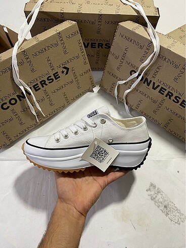 Converse run star