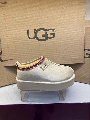 Ugg terlik