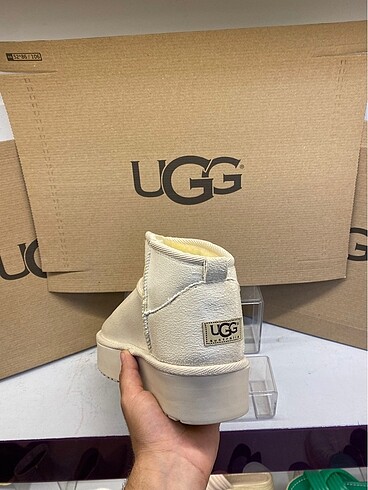 39 Beden ten rengi Renk Ugg bot