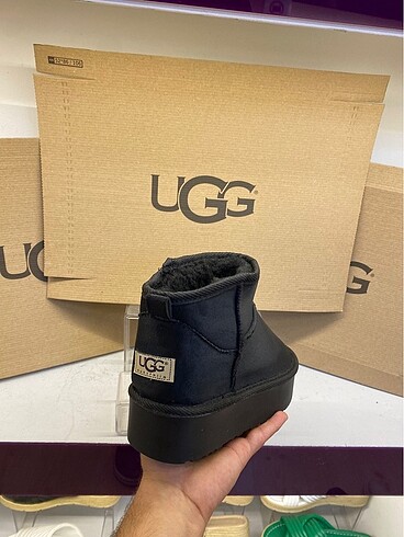 40 Beden siyah Renk Ugg Bot