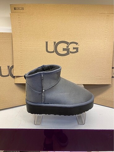Ugg Bot