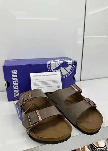 Birkenstock Kahverengi Tokalı Terlik