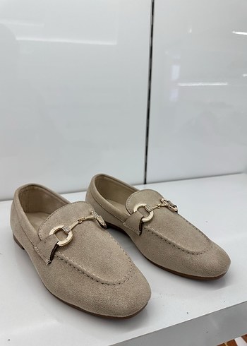 Bej Süet Tokalı Kız Çocuk Loafer