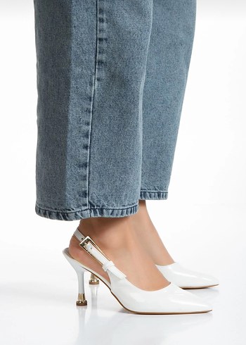 Zara Beyaz Tokalı Stiletto Topuklu Kadın Ayakkabı