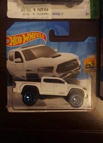  Beden Renk Hot wheels Toyota ve üçlü duruyor toyota 200 üçlü 650