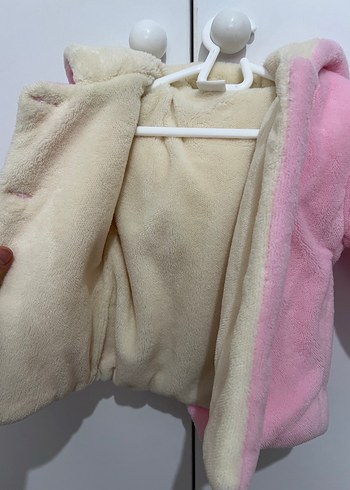 Kız Çocuk Pembe Kürklü Ceket - Görsel 4