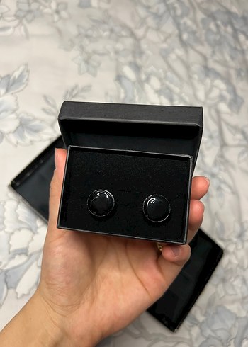 Siyah damat kuşak ve papyonu kol düğmeleri - Görsel 5