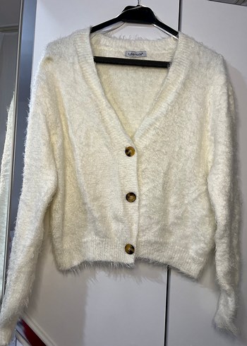 Düğmeli krem peluş Kadın Hırka - Görsel 2