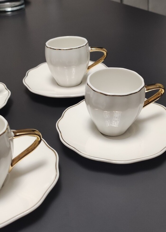 Karaca 4 lü porselen  fincan takımı - Görsel 2