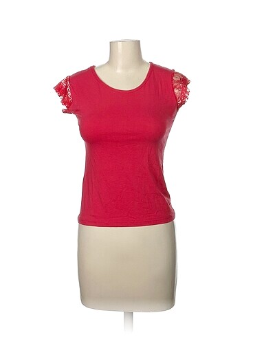 Diğer T-shirt %70 İndirimli.