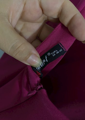 Pembe sırtı V Yaka Kolsuz Mini Kalem Elbise - Görsel 4