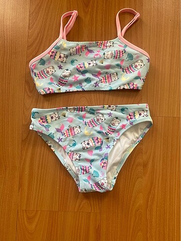 7 Yaş Beden çeşitli Renk 7-8 yaş Penti mayo ve bikini