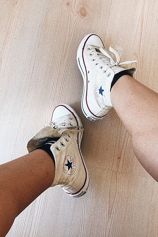 37 Beden Krem rengi converse