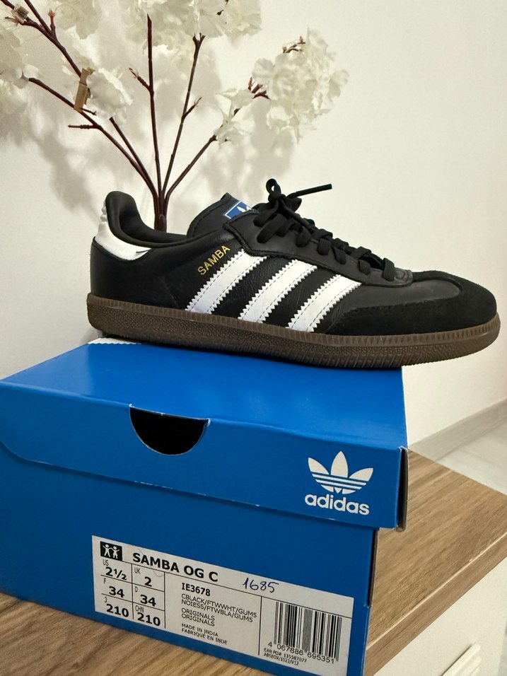 Siyah Adidas Çocuk Spor Ayakkabı - Görsel 2