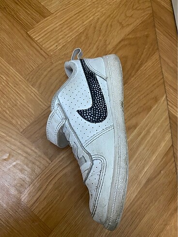 Nike Çocuk Ayakkabısı 26 numara - Görsel 2