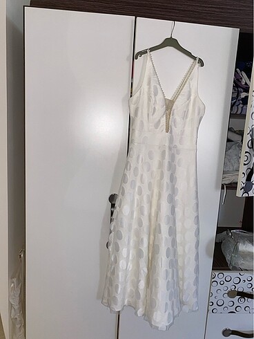 Beyaz danteli elbise - Görsel 5