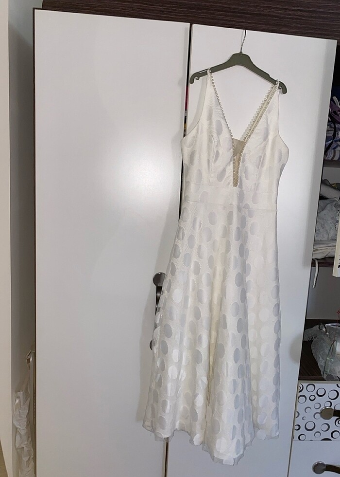 Beyaz danteli elbise - Görsel 5