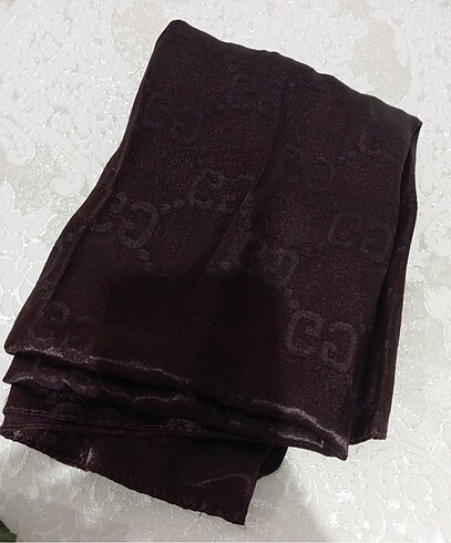 Gucci şal