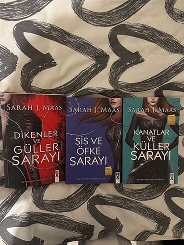 Dikenler ve Güller Sarayı Serisi 3 Kitap
