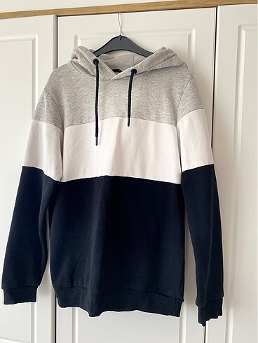 LCW sweat