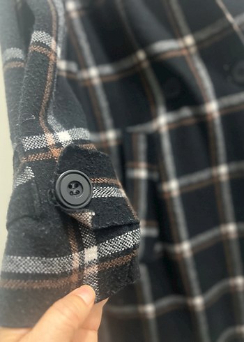 Gri Ekose Düğmeli Midi Kadın Kaban - Görsel 3