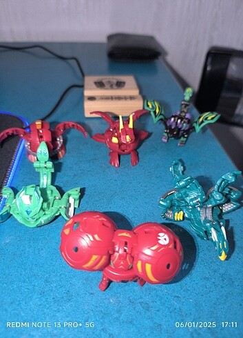  Beden Renk Bakuganlar